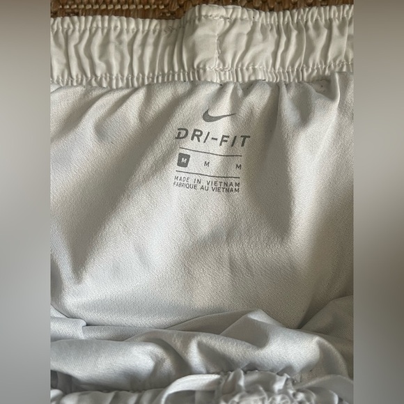 Nike Women's White/Orange Dri-Fit Running Athletic Shorts,Size M,Metallic Logo - Picture 7 of 9